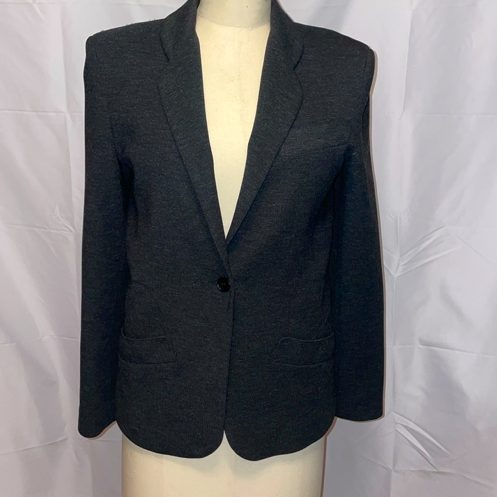 Barney’s grey knit blazer size 6